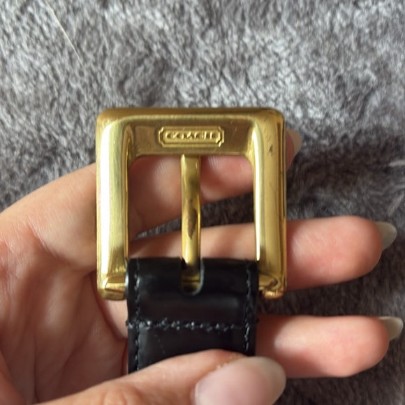 Vintage coach black leather belt with gold tone buckle - Picture 2 of 8